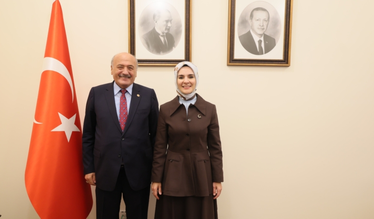 SÜLEYMAN KARAMAN’DAN AİLE VE SOSYAL HİZMETLER BAKANI GÖKTAŞ’A ZİYARET